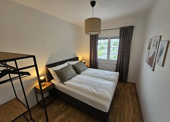 Im Zentrum Nahe Am Bahnhof Und Der Suedsteirischen Weinstrasse ليبنيتز