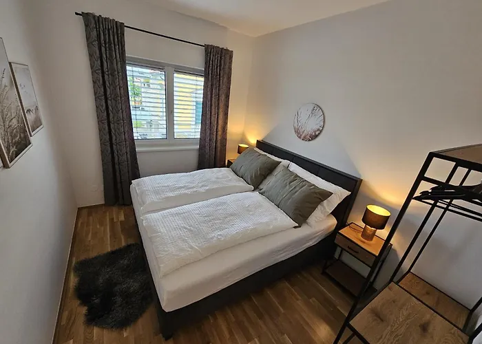 Im Zentrum Nahe Am Bahnhof Und Der Suedsteirischen Weinstrasse Appartement Leibnitz